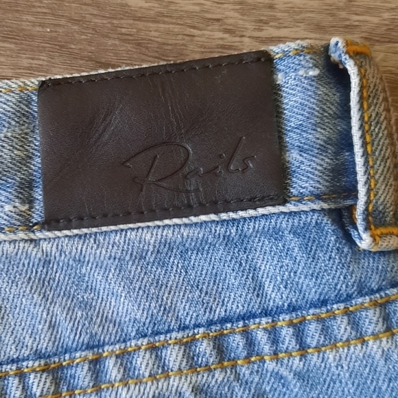 Rails Denim Button Down Distressed Daisy Shorts 27 - Picture 3 of 7